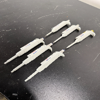 Eppendorf Research Single Channel Pipettes - Quantity 6 image 1